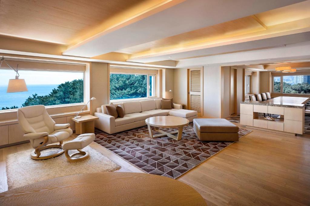 Posezení v ubytování The Westin Josun Busan