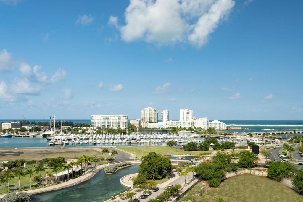 Sheraton Puerto Rico Resort & Casino - Superior-Zimmer, 1 Kingsize-Bett