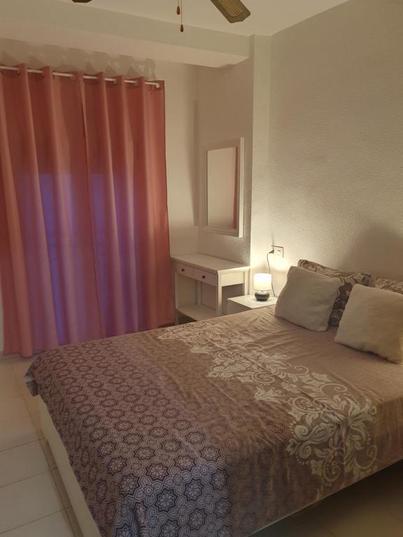 Postel nebo postele na pokoji v ubytování El.Paraiso, Torrevieja