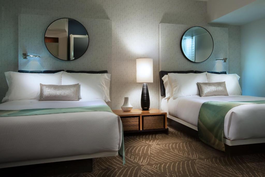 W Los Angeles – West Beverly Hills - Spectacular One-Bedroom Suite With Two Double Beds