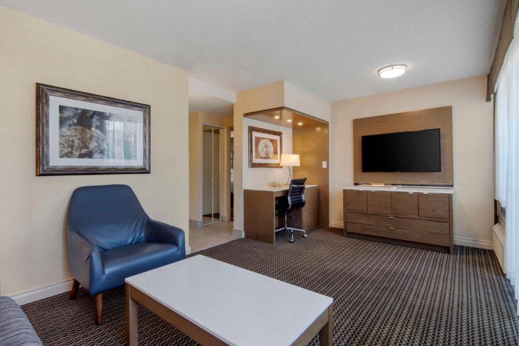 Best Western Premier Chateau Granville Hotel & Suites & Conference Centre - Resim 26