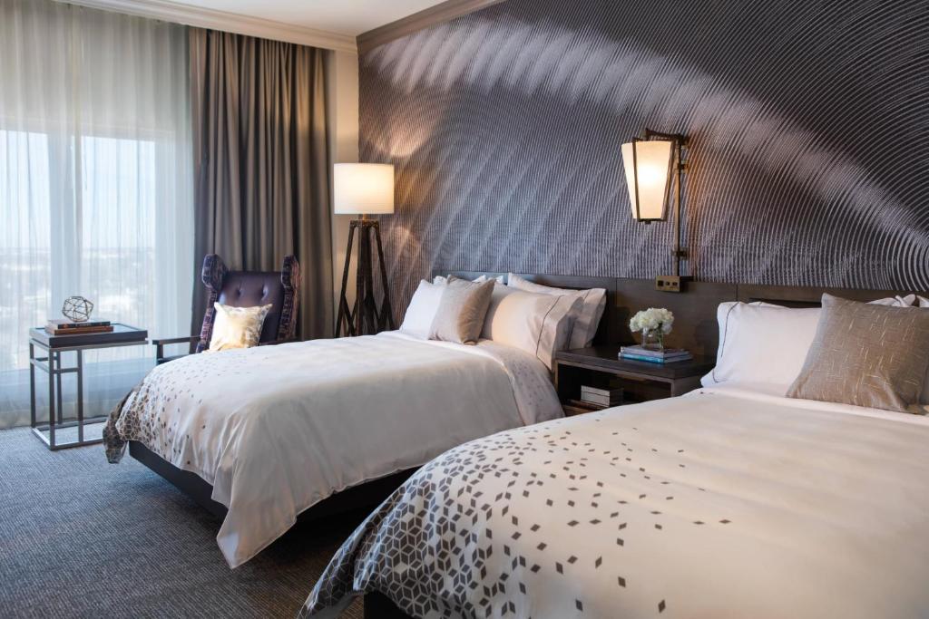 Renaissance Waterford Oklahoma City Hotel - Housity