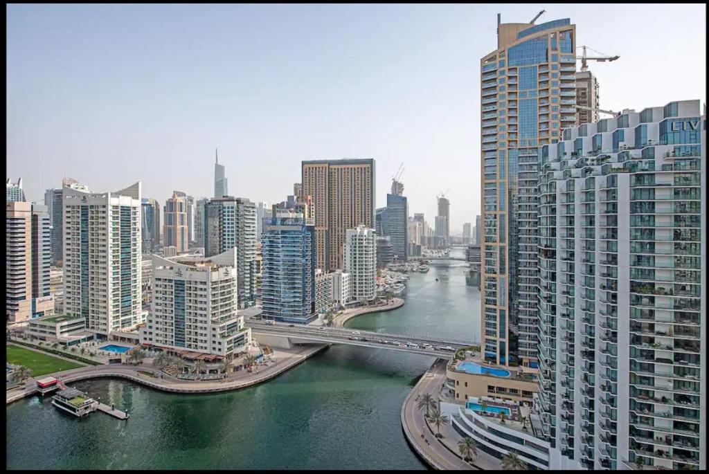 I sleep 6 in Dubai Marina!, Dubai (updated prices 2024)