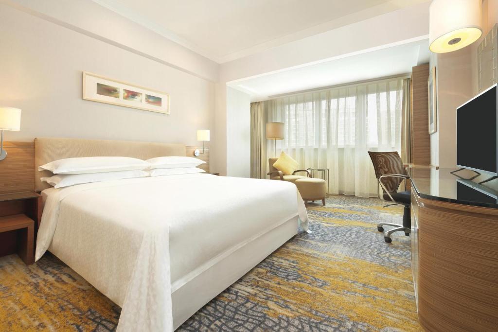 TV a/nebo společenská místnost v ubytování Four Points by Sheraton Shanghai, Pudong