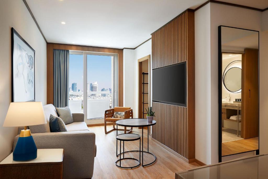 Sheraton Grand Tel Aviv - Junior Suite King Con Vista Città - Piani 4-11