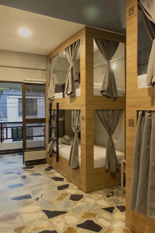 Ventiuna Hotel y Coliving - Eenpersoonsbed In Mannelijke Slaapzaal