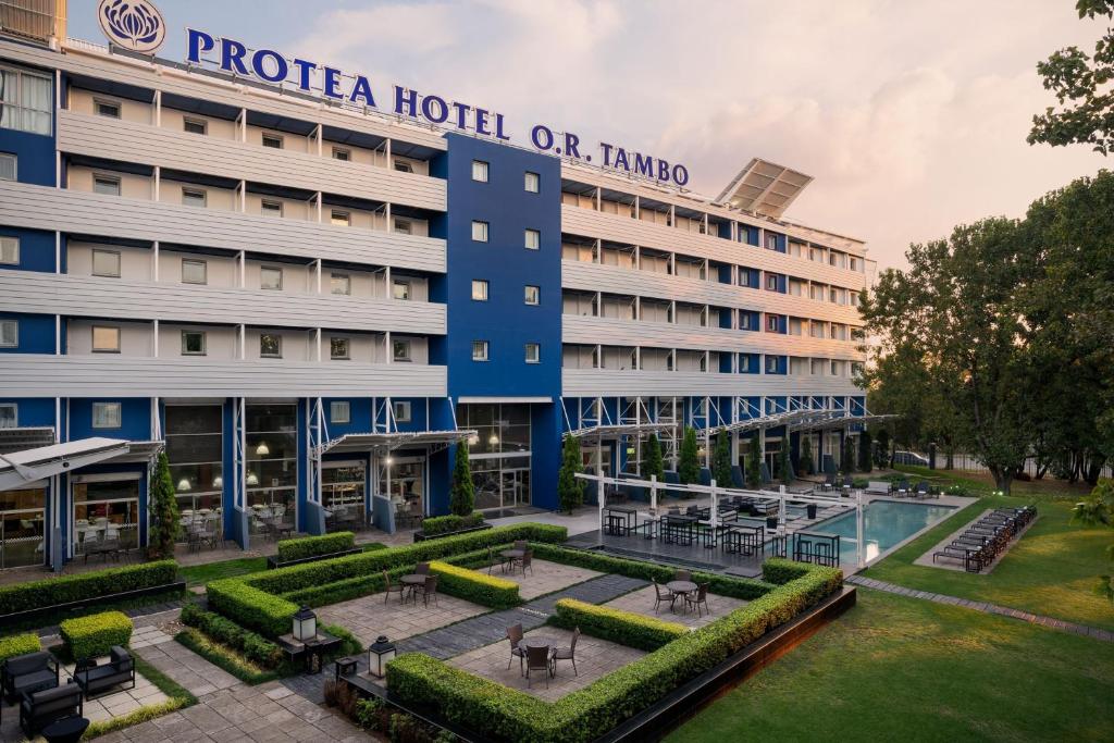 eine Darstellung des Hotels rota holt auf kano in der Unterkunft Protea Hotel by Marriott O R Tambo Airport in Kempton Park