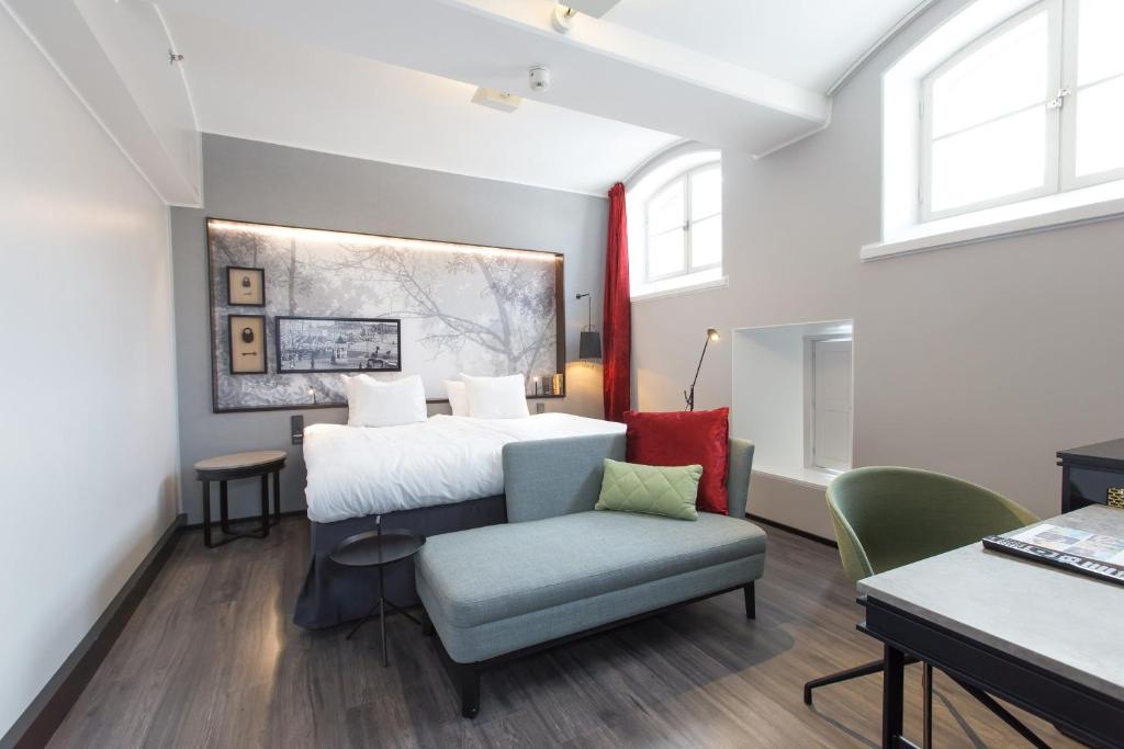 Postel nebo postele na pokoji v ubytování Home Hotel Katajanokka