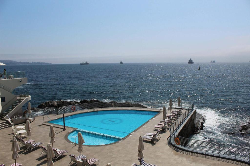 A piscina em ou perto de Sheraton Miramar Hotel & Convention Center