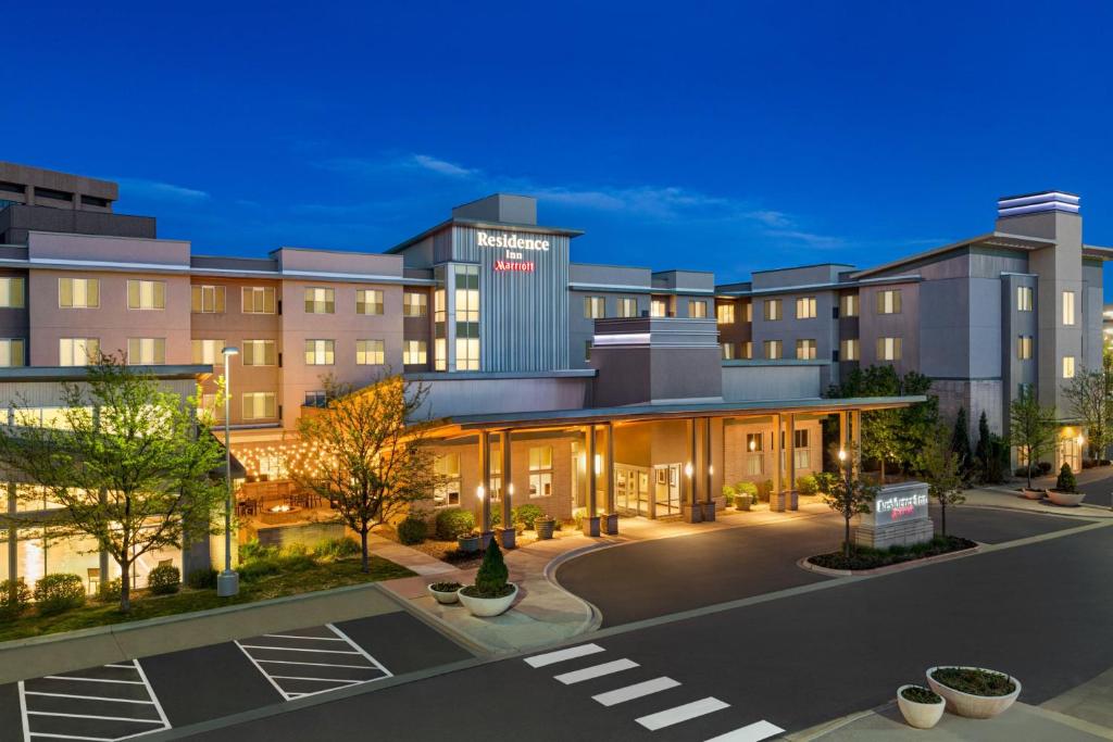 an empty parking lot in front of a building at Residence Inn Denver Cherry Creek in Denver