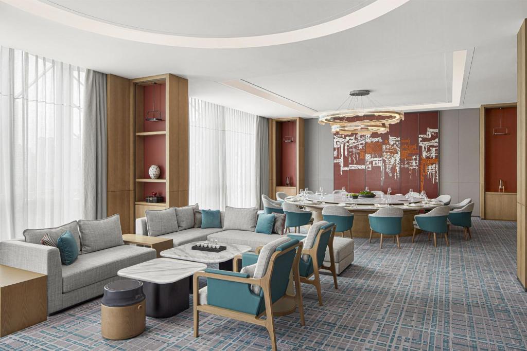 Posezení v ubytování Sheraton Fuqing Hotel