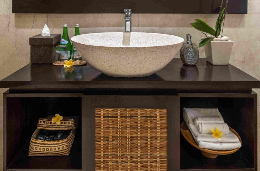 The Kayon Valley Resort - 19