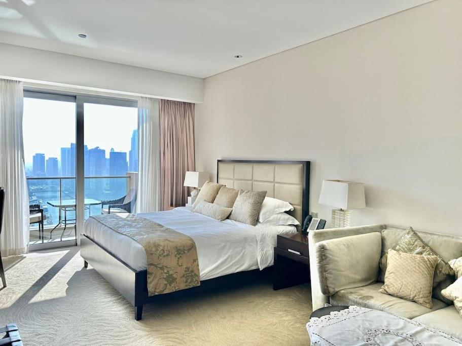 NEW! Luxury at The Address Dubai Marina Residence, Dubai (updated