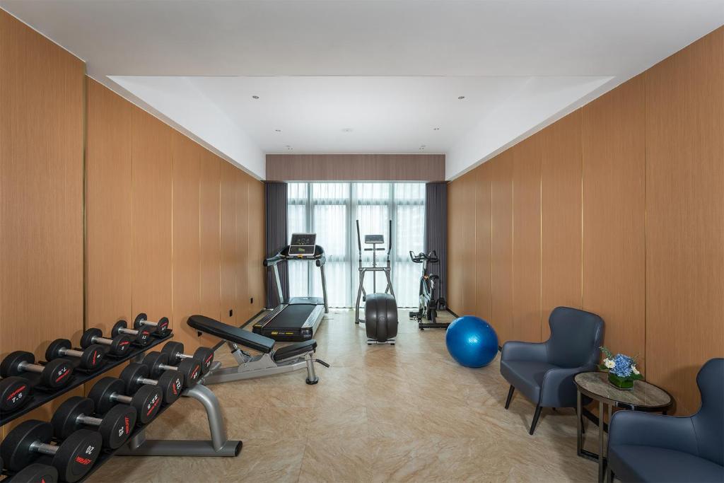Fitness centrum a/nebo fitness zařízení v ubytování Holiday Inn Express Nanning Convention&Exhibition