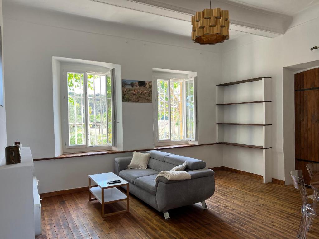 Posedenie v ubytovaní Appartements à la ferme