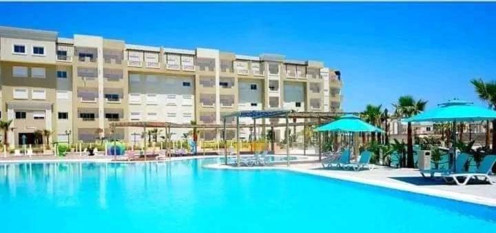 Bazén v ubytování Palm lake resort Folla Monastir nebo v jeho okolí