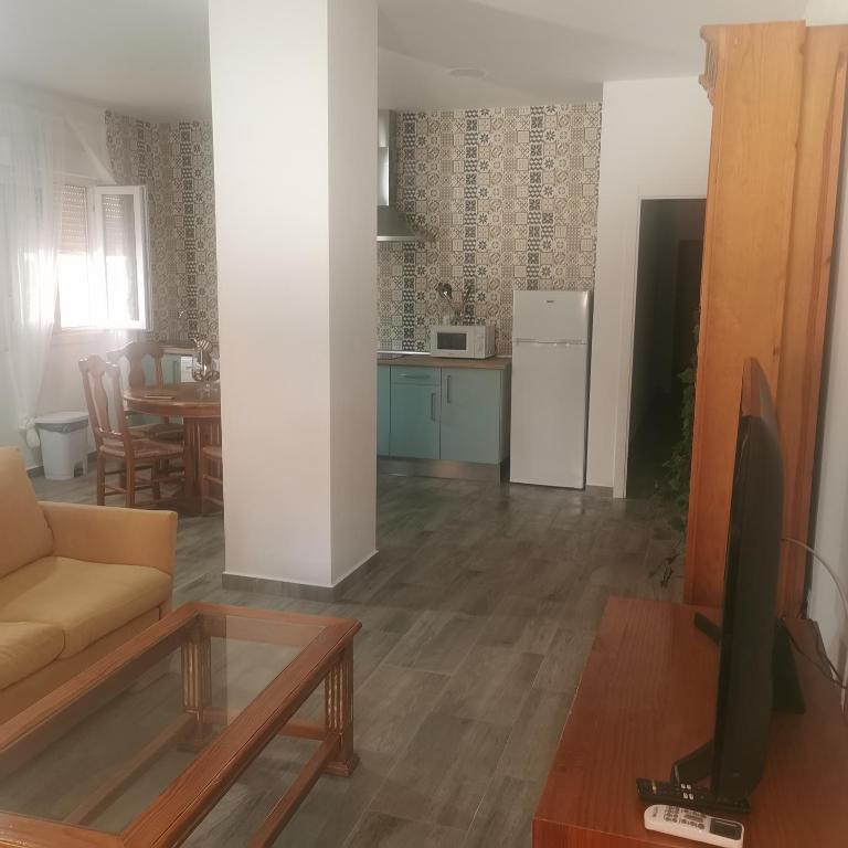 Kuchyň nebo kuchyňský kout v ubytování Apartamentos Sanlucar Beach 1
