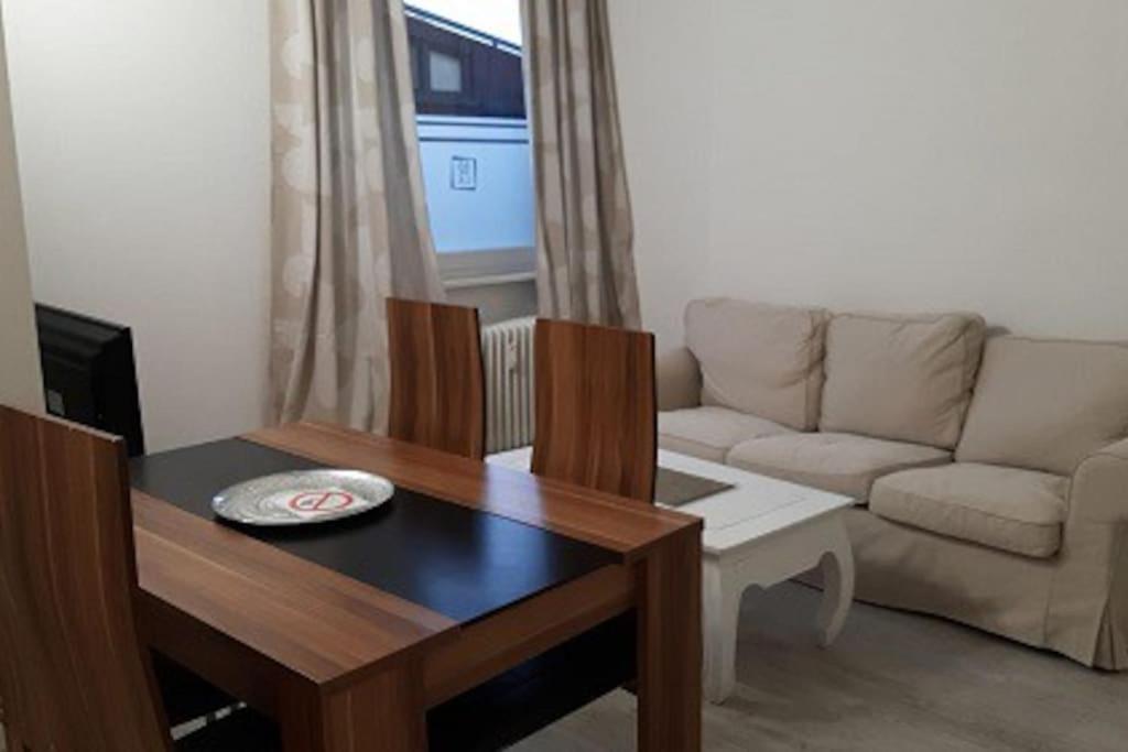Apartment 41 Citynah, Bad extern, einfache Ausstattung tesisinde bir oturma alanı