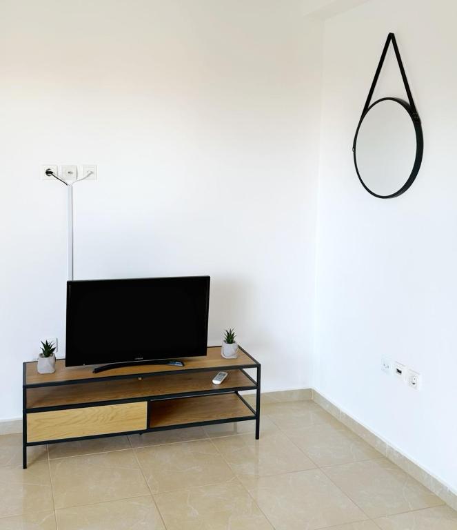 Kallikratis Apartment Near Athens Airport - 12