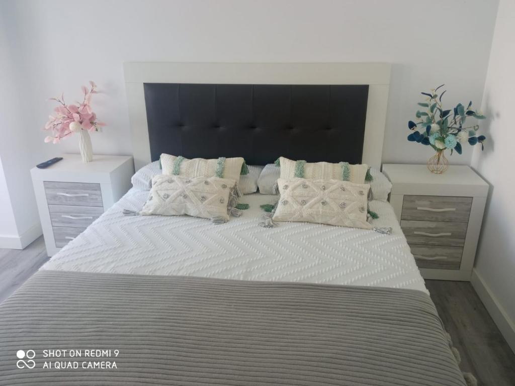 Fotografia z galérie ubytovania Playas cerca, 3 habitaciones, mucha luz natural, playas a 10' andando v destinácii Santander