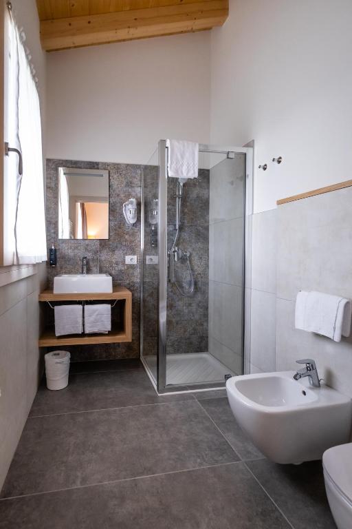 Ein Badezimmer in der Unterkunft Agriturismo al Comarel