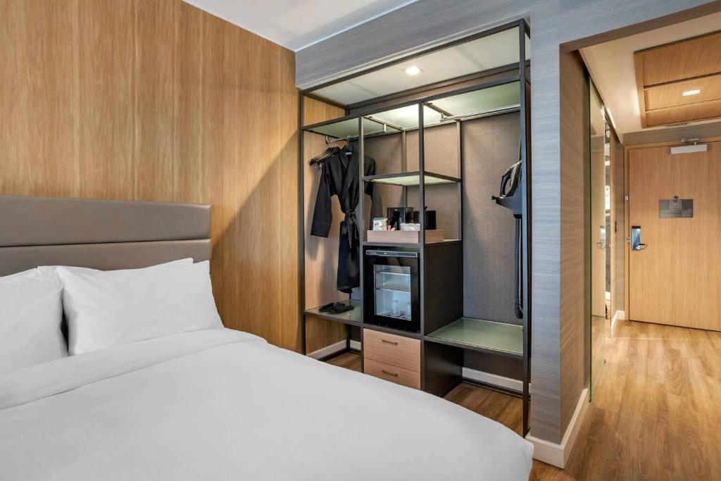 AC Hotel by Marriott Washington DC Convention Center photo