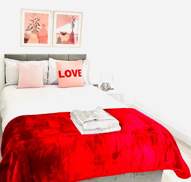 Chelsea Studio Flats, London (updated prices 2024)