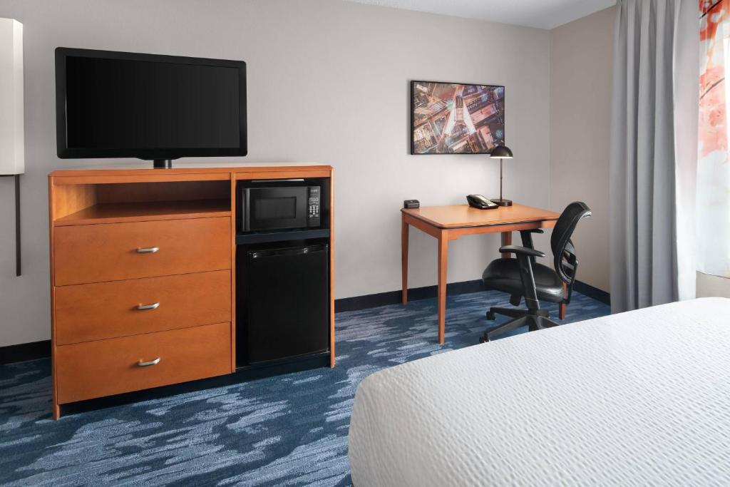 Fairfield by Marriott Inn & Suites Denver Airport photo