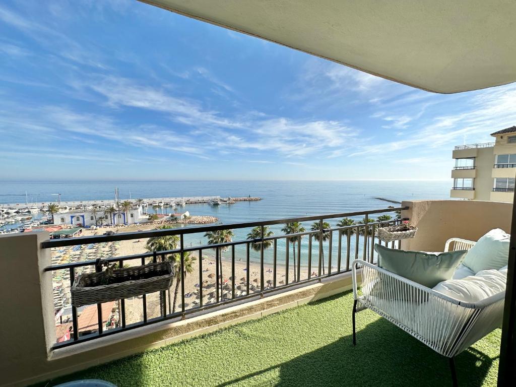 Balkón nebo terasa v ubytování El Faro, Center Marbella Beachfront - EaW Homes