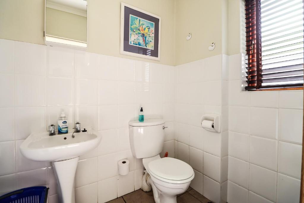 Rio self catering holiday apartment - Image 13