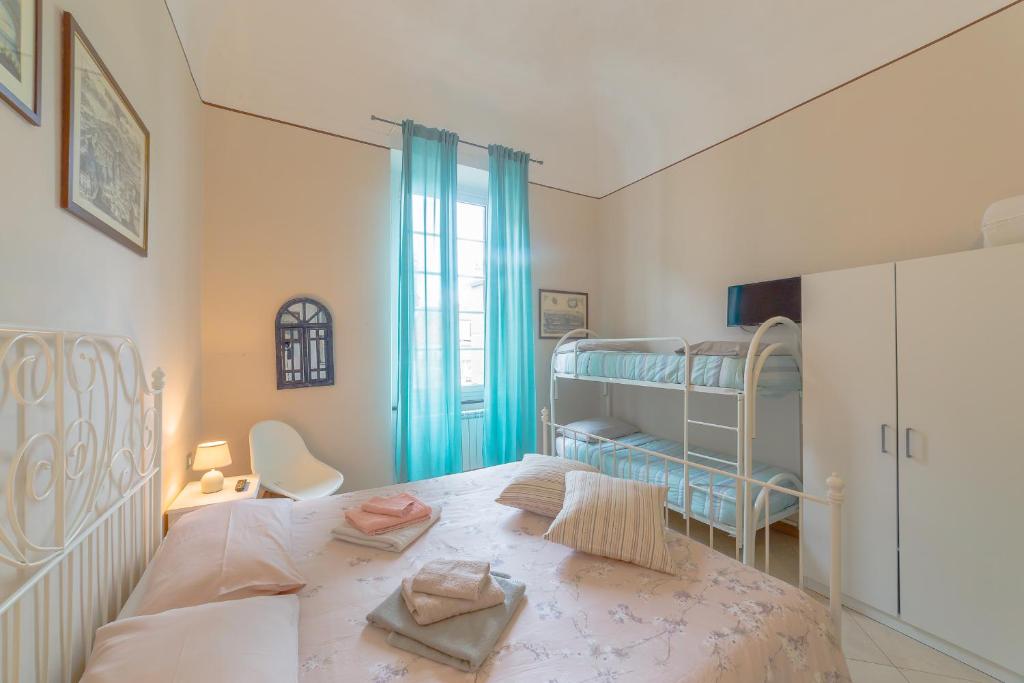 A bed or beds in a room at B&B Bernini