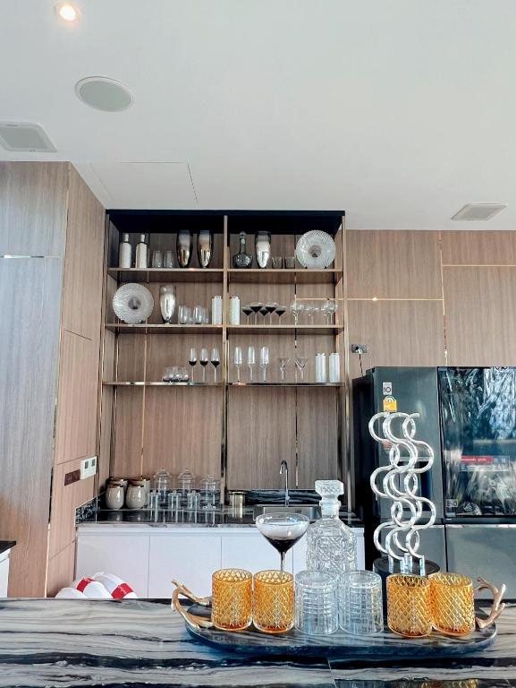 Perfect top pool view condo Astra sky river - Resim 33