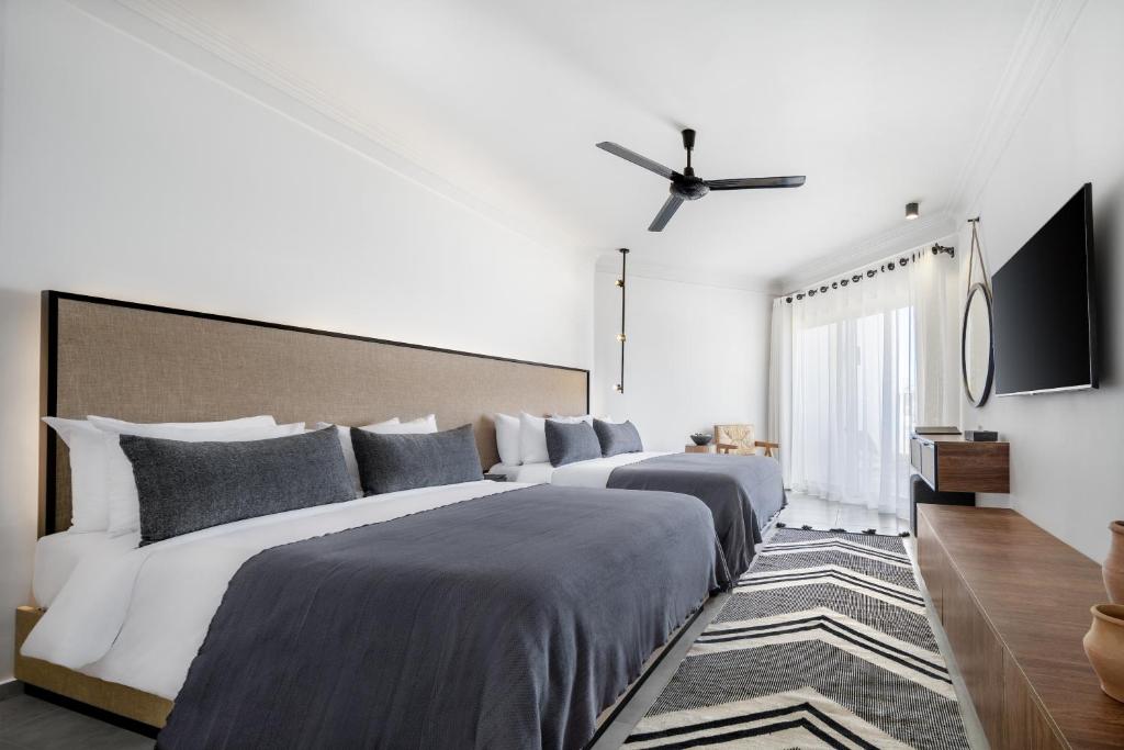 Serry Beach Resort - 13