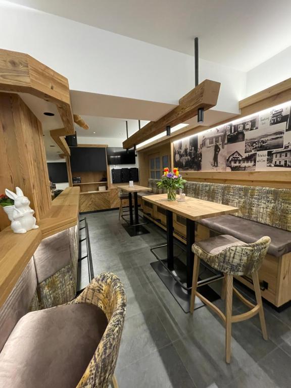 Kuchyň nebo kuchyňský kout v ubytování Hotel Restaurant Thadeushof
