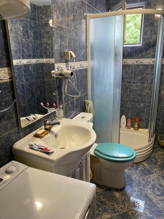 부드바에 위치한 P&V에서 갤러리에 업로드한 사진