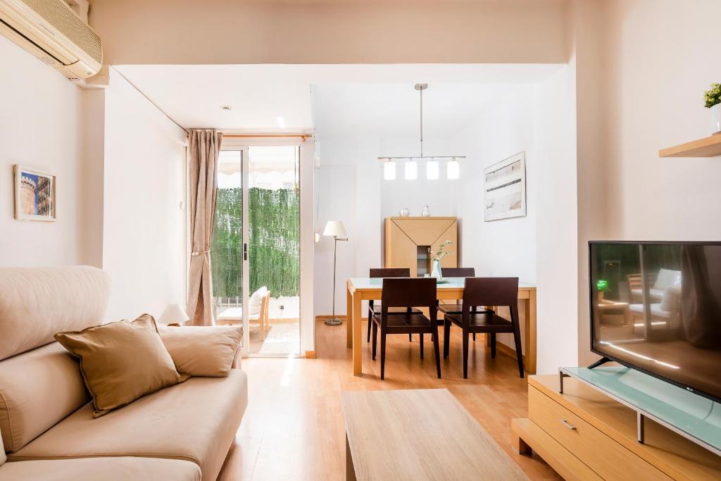 Precioso piso moderno: Terraza, A/C, NetFlix, WiFi, Valencia ...
