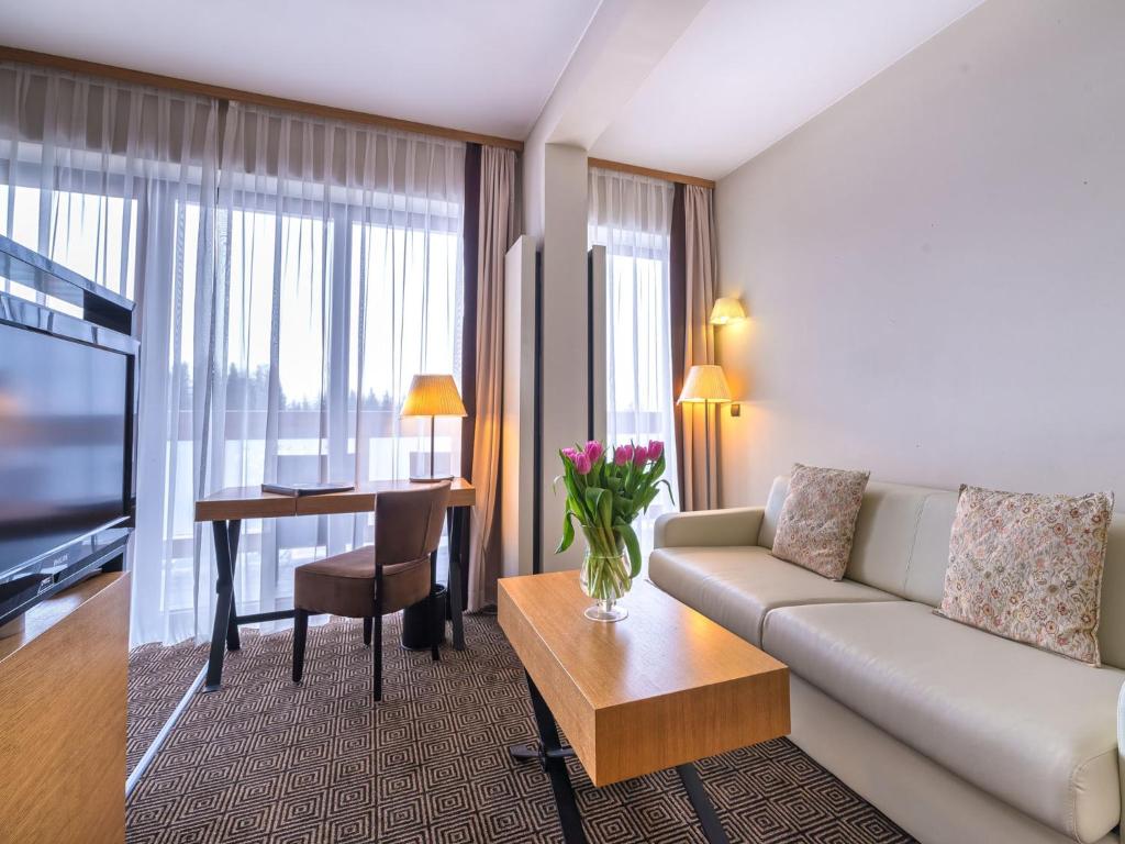 Grand Nosalowy Dwór - Resim 45