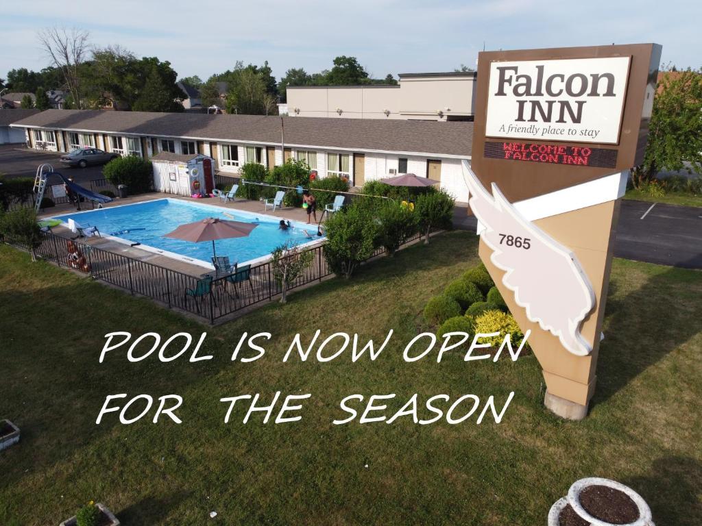 a pool is now open for the season at a hotel at Falcon Inn in Niagara Falls