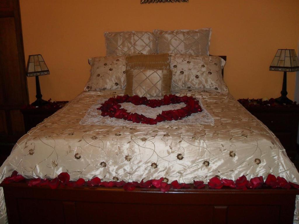 Postel nebo postele na pokoji v ubytování Residencial Miraflores B&B