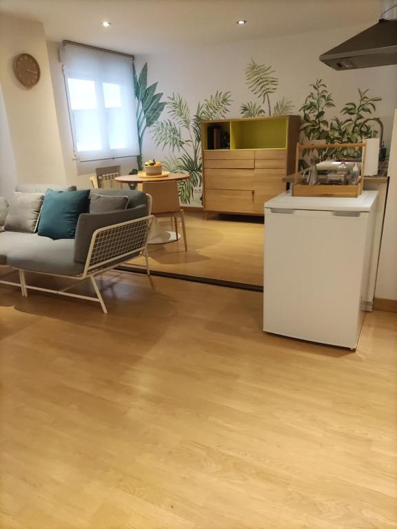 Leon Riverside Flat - 11