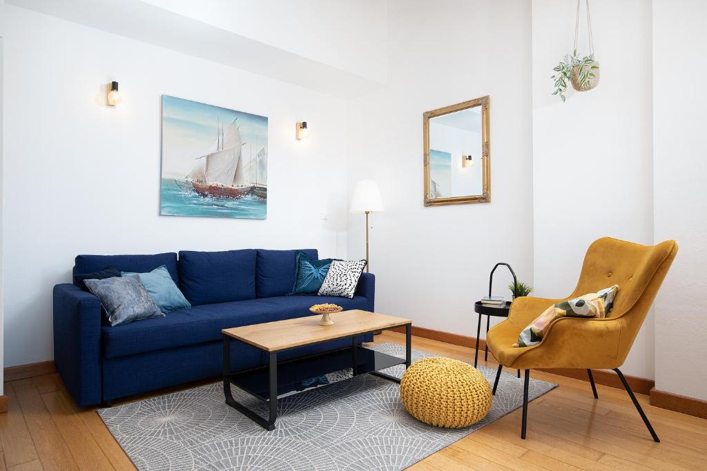 Setusvæði á Cesare Apartment, with Swimming pool and Sea view