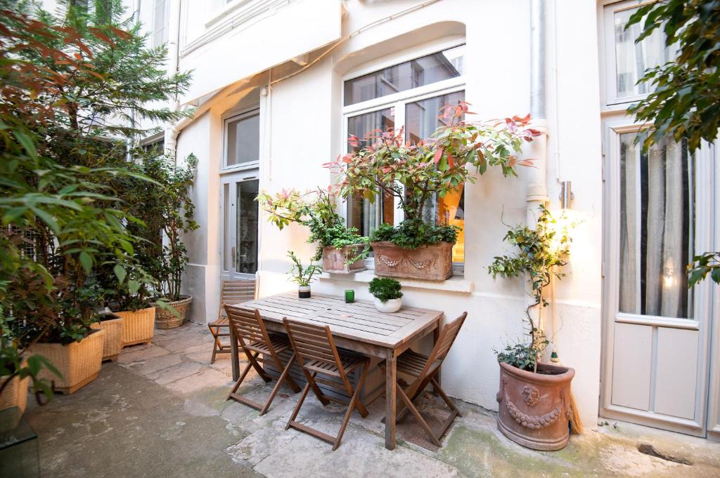 Jardin de l'établissement MHL - Maison Hotel Lyon