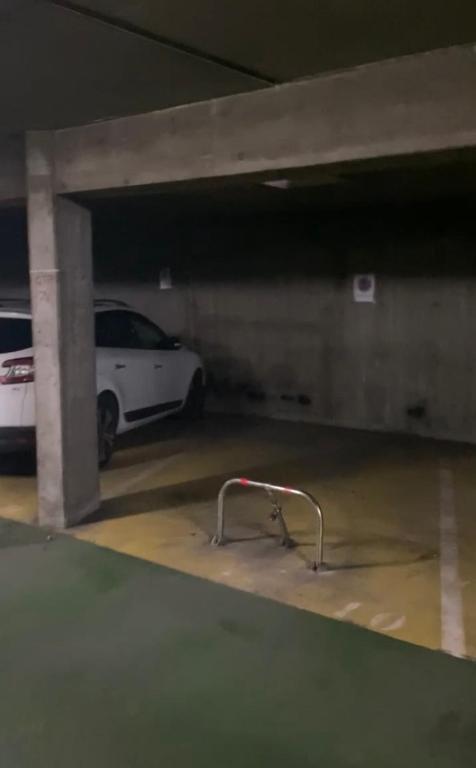 Zdjęcie z galerii obiektu T2 Cosy & moderne avec Parking Privé Gratuit à Villeurbanne w mieście Villeurbanne