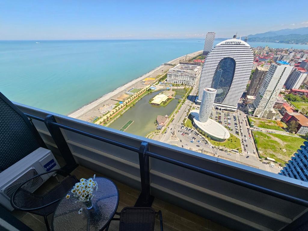 Orbi City Sea View - 海景之王