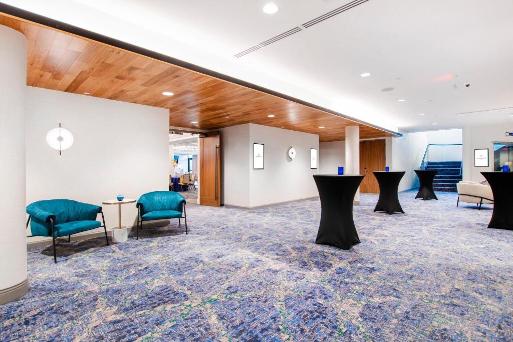 Sheraton Chapel Hill photo