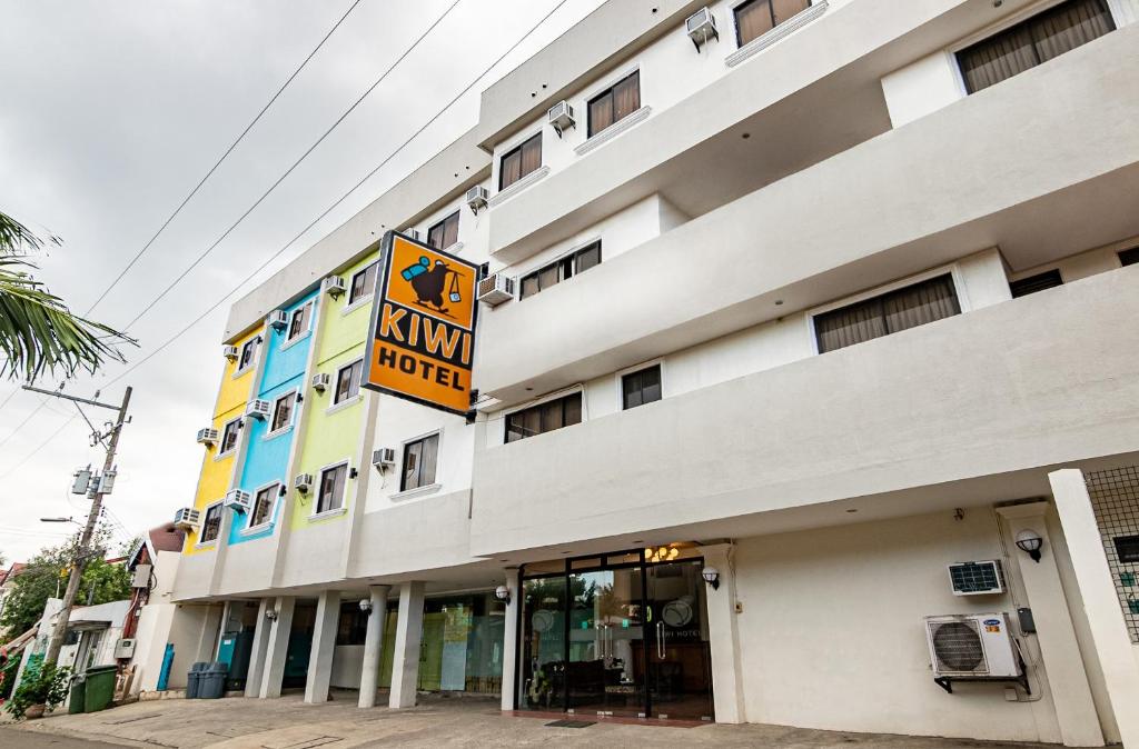 KIWI HOTEL PROMO B :AIRFARE,ROOM, TRANSFER, INSURANCE + FREEBIES**  cebu Packages