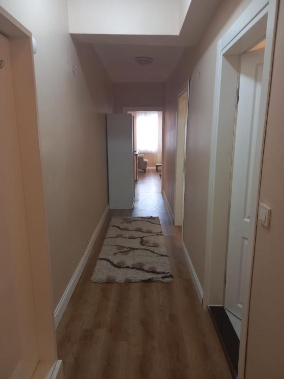 Postel nebo postele na pokoji v ubytování Dilmac Hotel