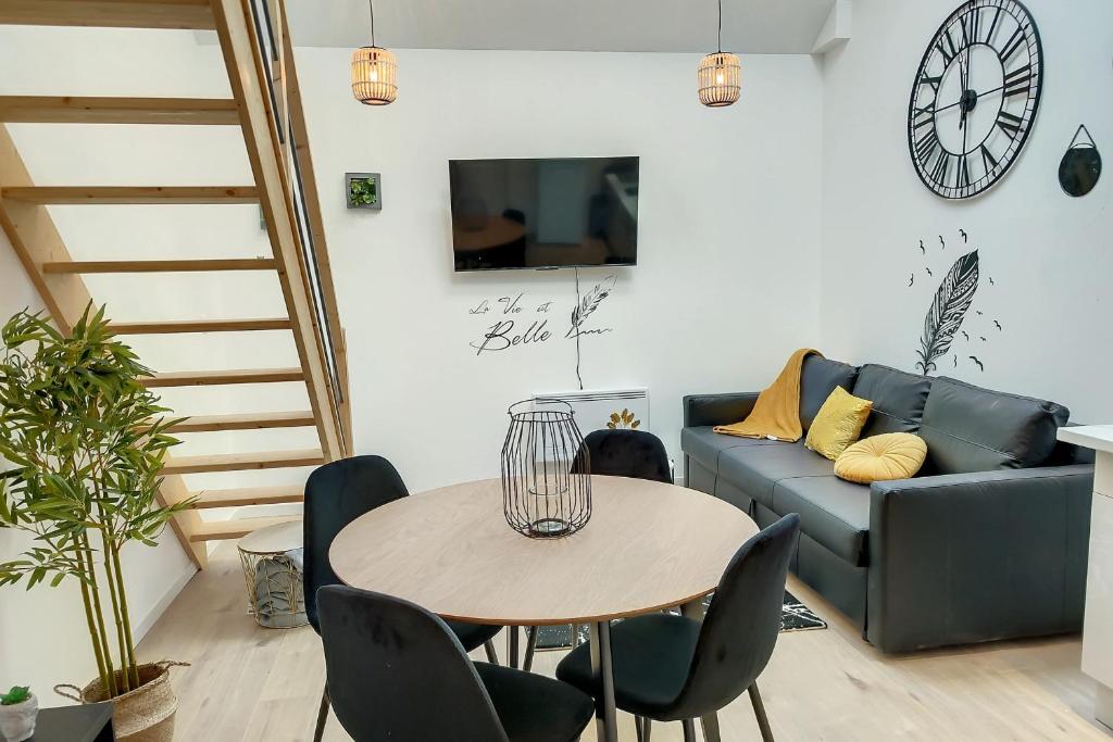 Sublime appart rénové duplex centre ville 4pers wifi, Saint-Quentin