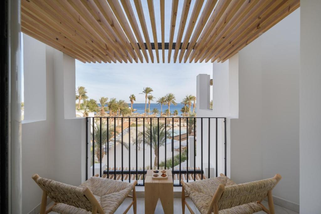 Serry Beach Resort - 2