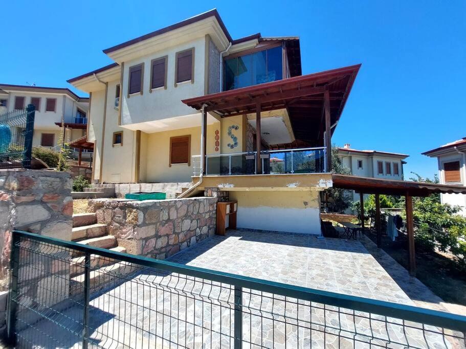 Daily Rental Villa Near The Sea in Ayvalık, Turkey